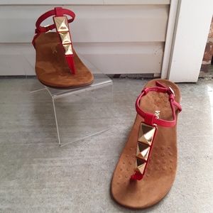 Vionic Orthaheel Nala Red Gold Jeweled Sandals